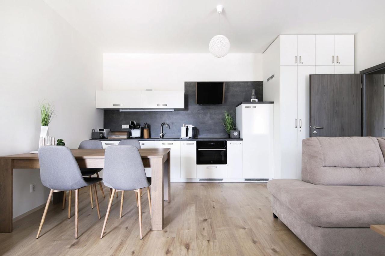 Mountain Apartments Klinovec Hexagon Loučná pod Klínovcem Eksteriør bilde