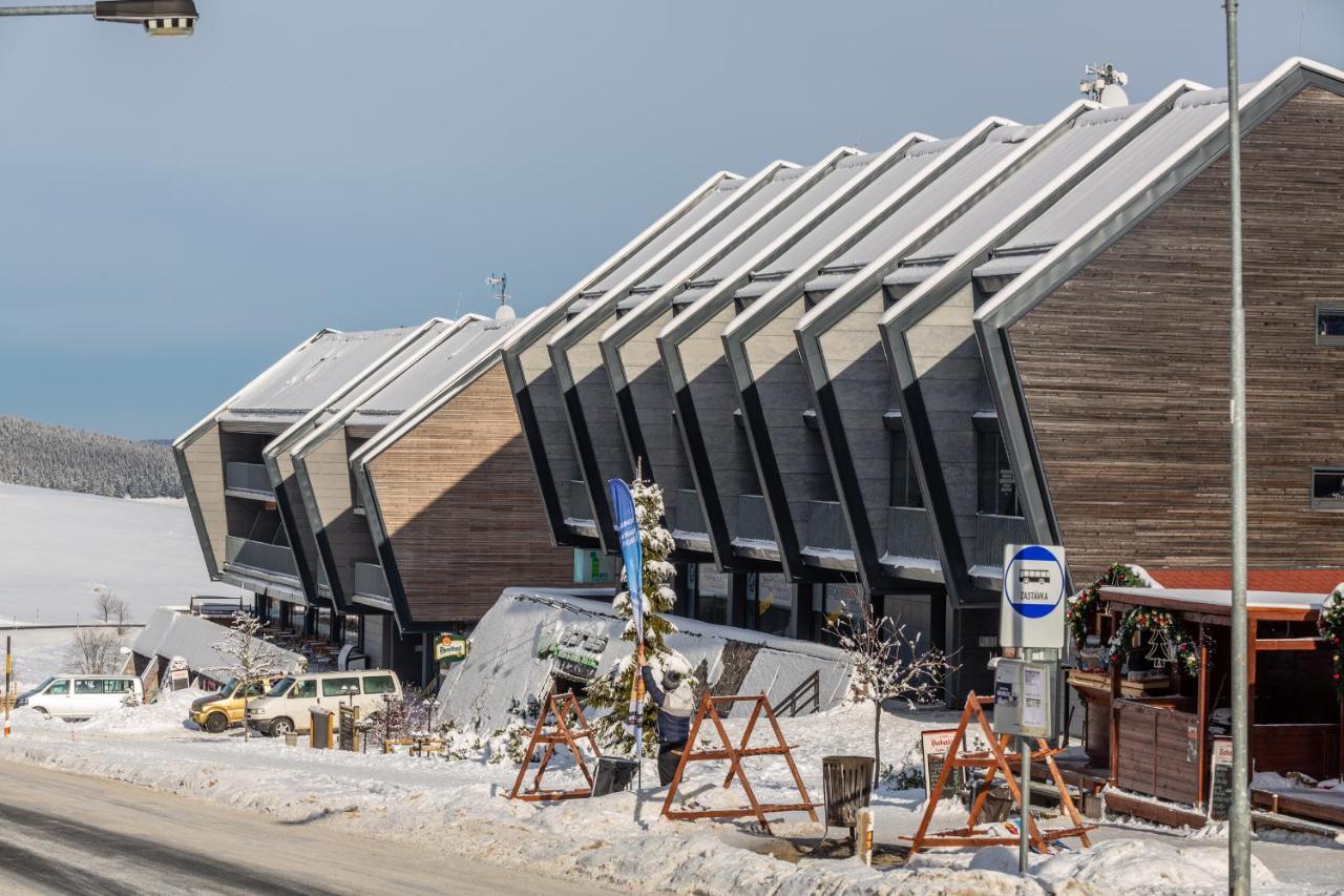Mountain Apartments Klinovec Hexagon Loučná pod Klínovcem Eksteriør bilde