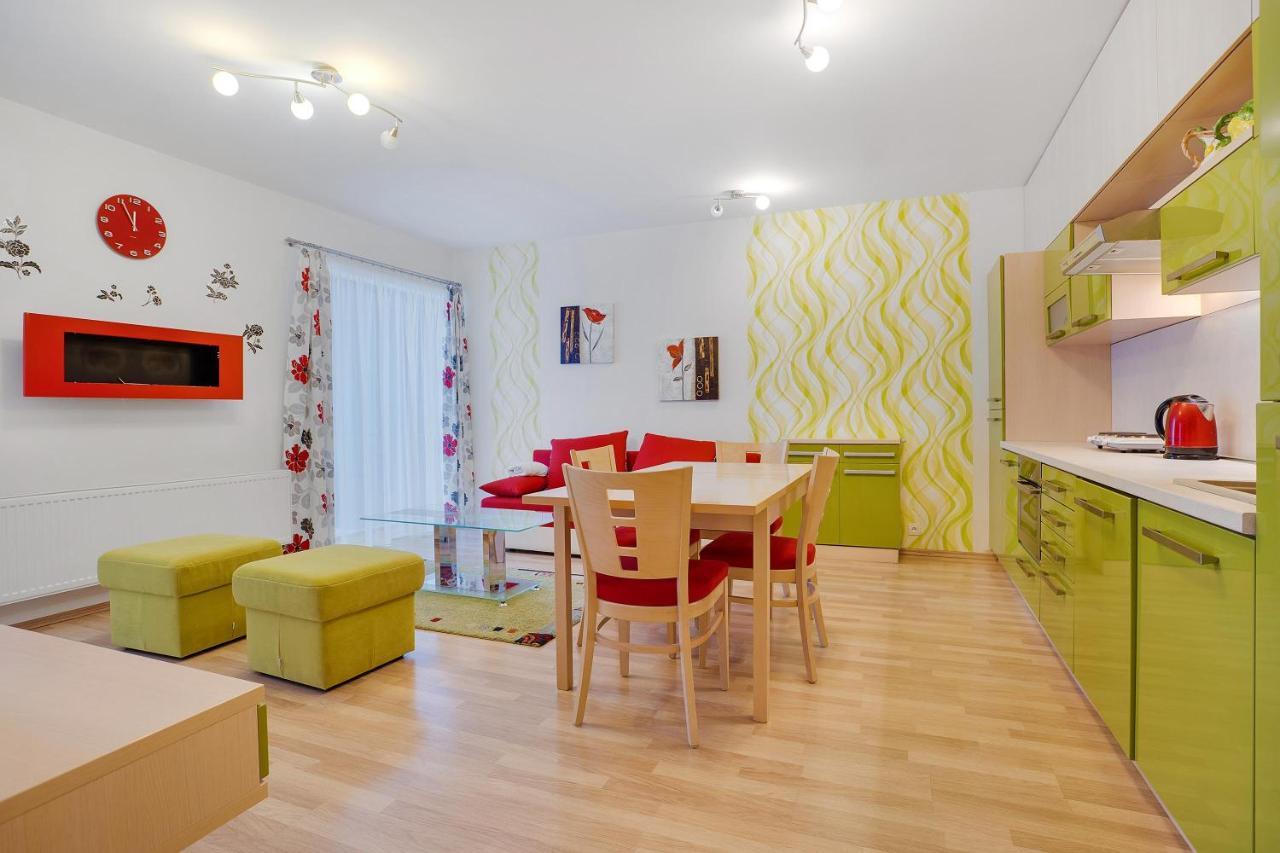 Mountain Apartments Klinovec Hexagon Loučná pod Klínovcem Eksteriør bilde